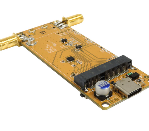 USB Type-C to mini PCIe adapter with dual-SIM