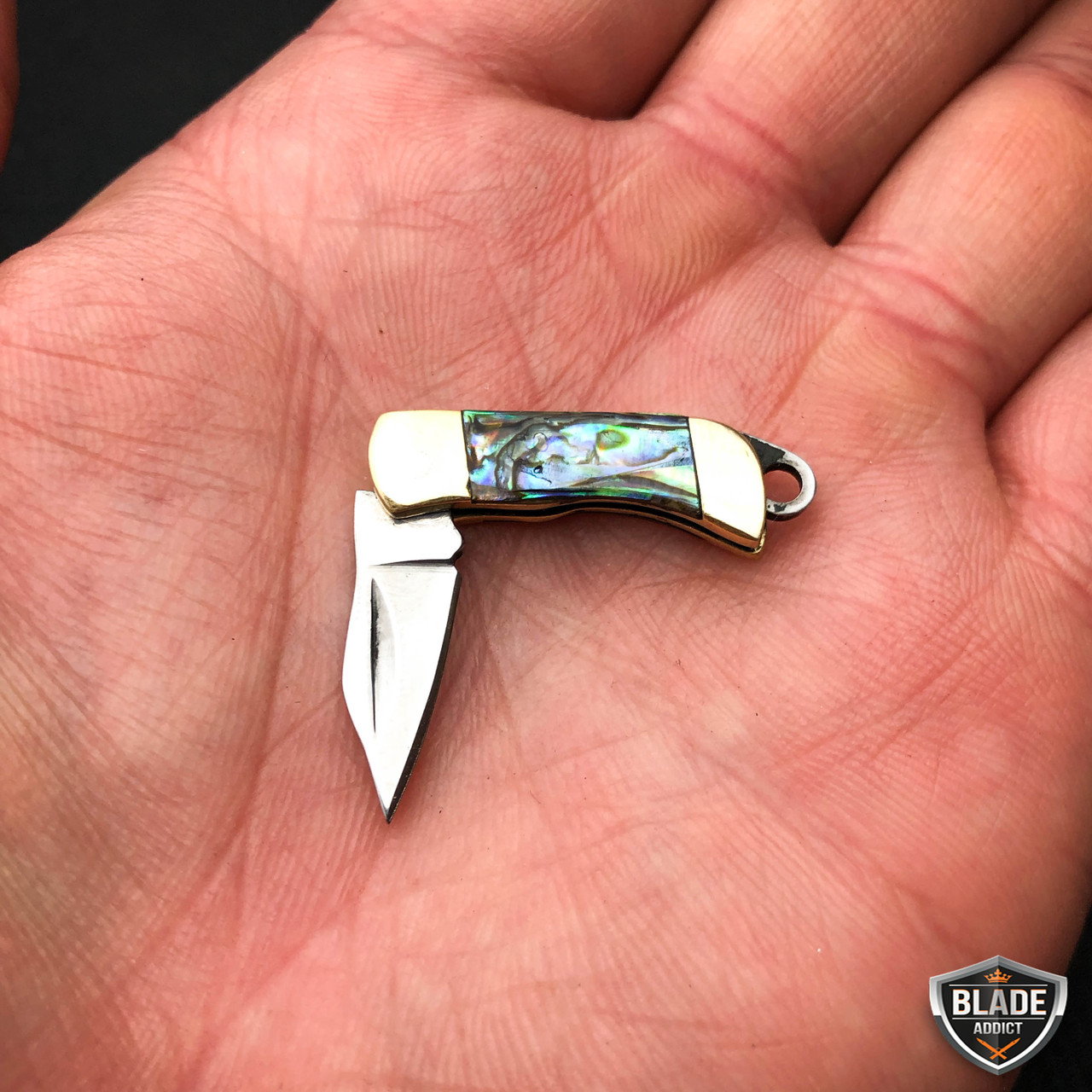 World's Smallest Working Folding Pocket Knife Mini - MEGAKNIFE