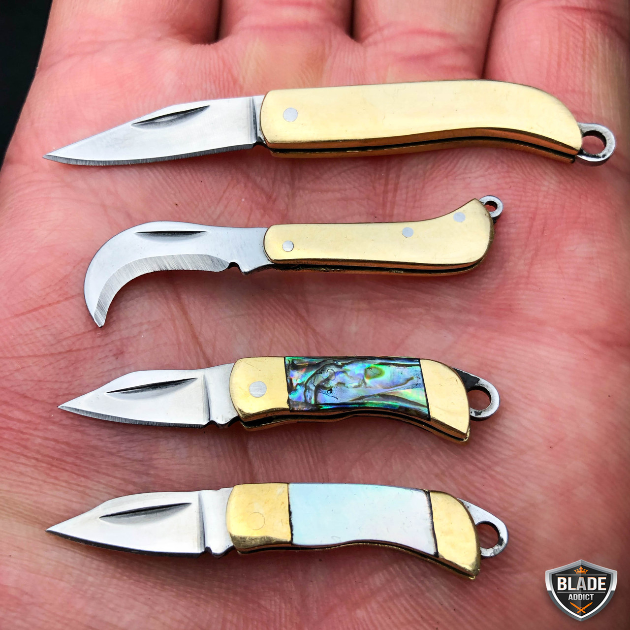Tiny Pocket Knives Are a Thing, and This New One Is Beautiful