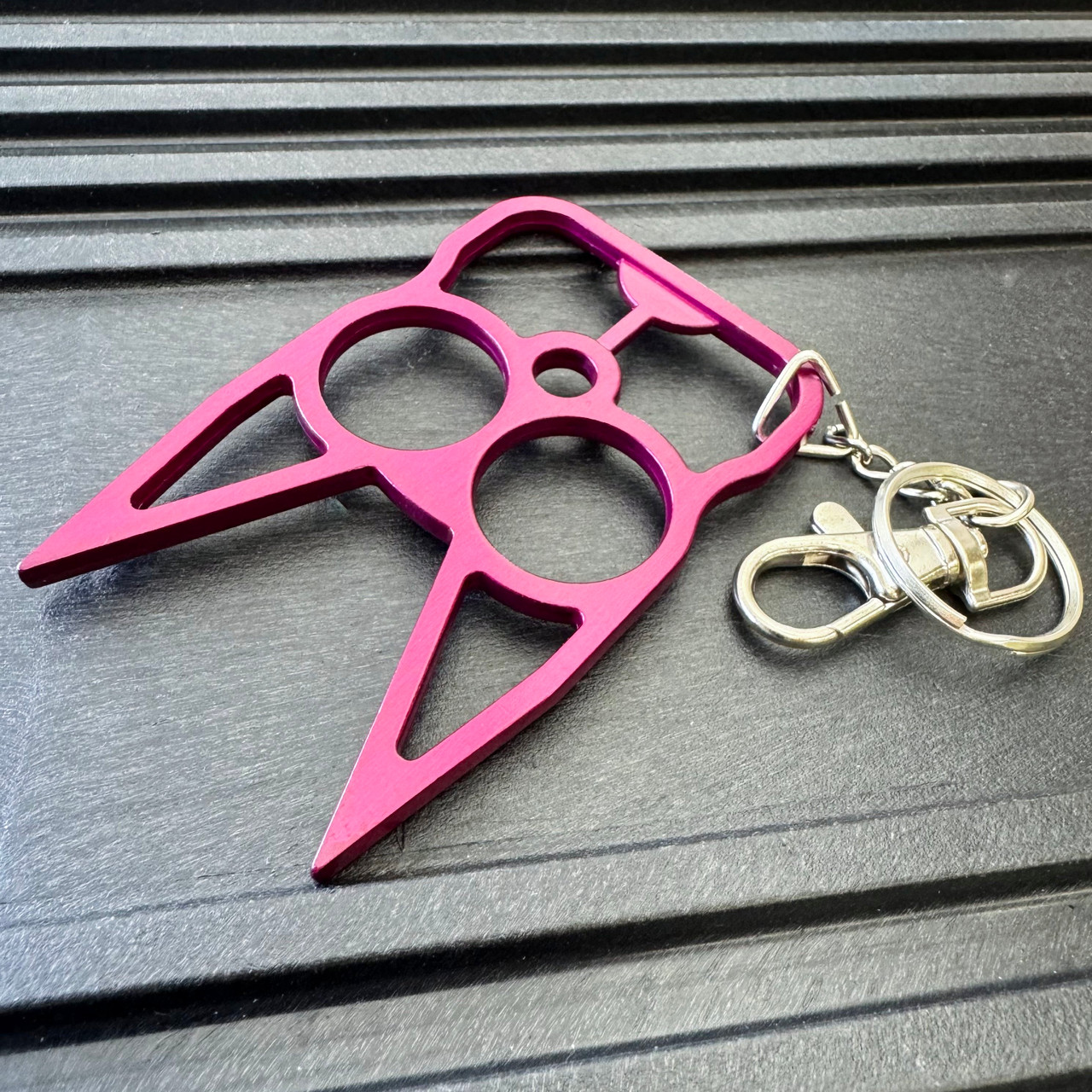 Dark Pink Self Defense Cat Keychain - MEGAKNIFE