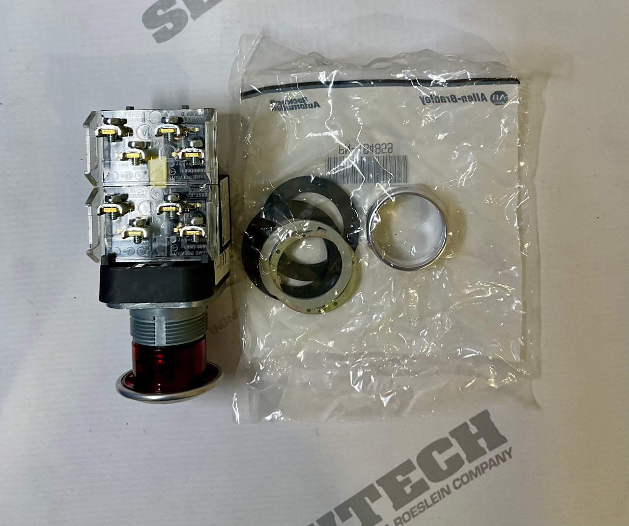 2-Position Push Button, Metal, Type 4/13