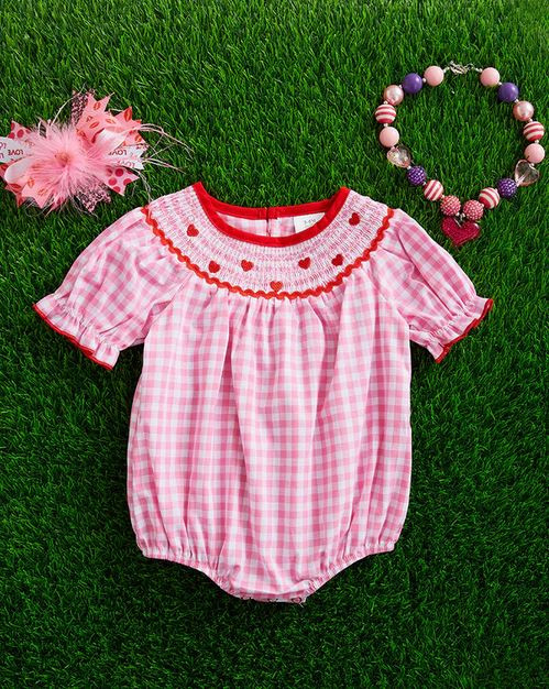 *Hairbow & necklace not included