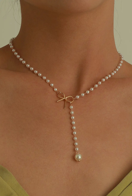Pearl Bow Y Chain Necklace