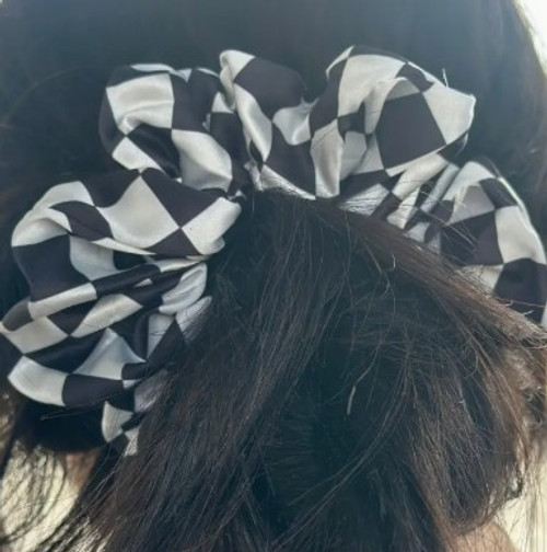 Round the Track Checkered Scrunchie
