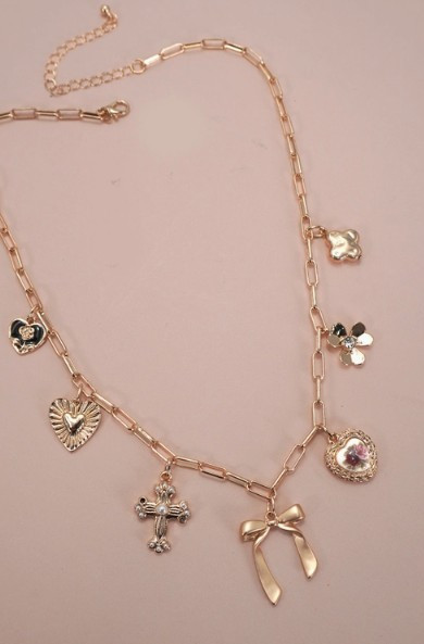 Etched Heart Chainlink Charm Necklace