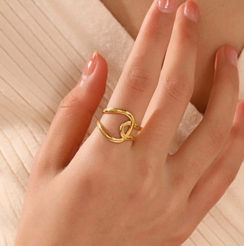 Gold Abstract Design Ring