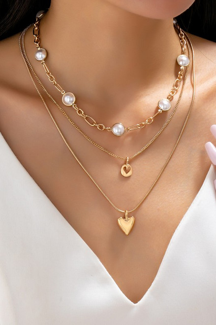 Multilayer Pearl & Heart Necklace