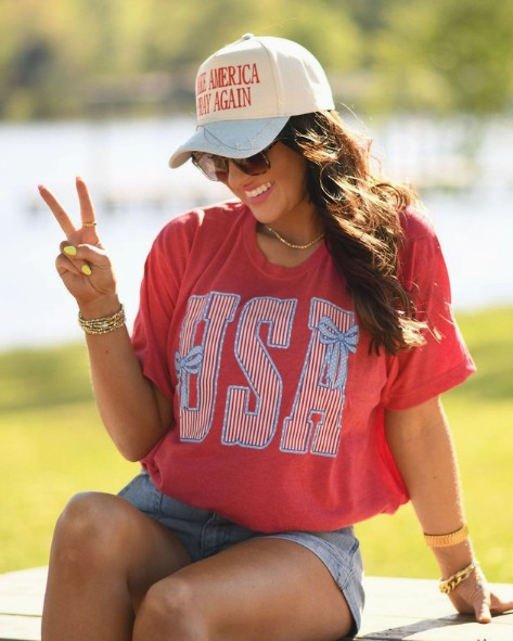 USA Stripes & Bows Heather Red Tee