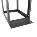 Bottom detail of the GL-4P standard 4-post rack