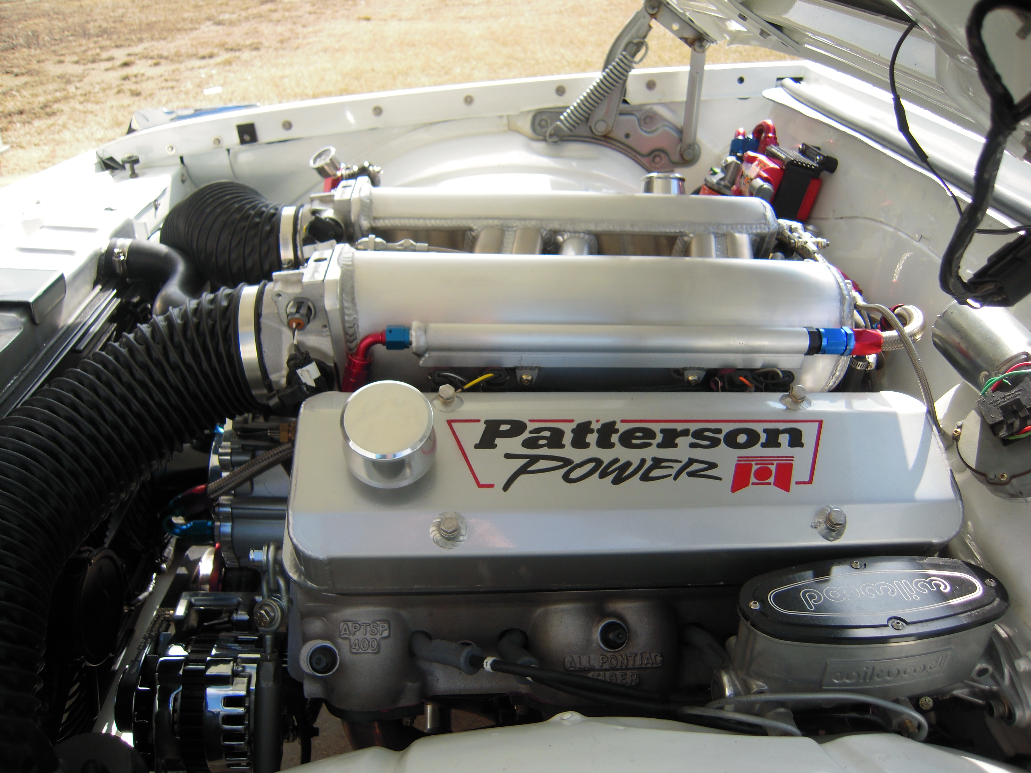 535-cubic-inch-pontiac-drag-racing-motor.jpg