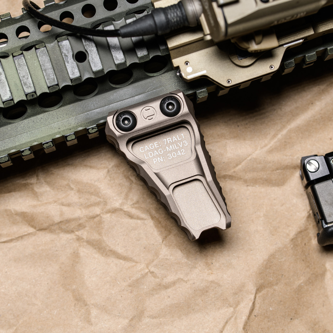 LDAG® AR-15 Foregrip - Made For Picatinny Rail Systems | RailScales