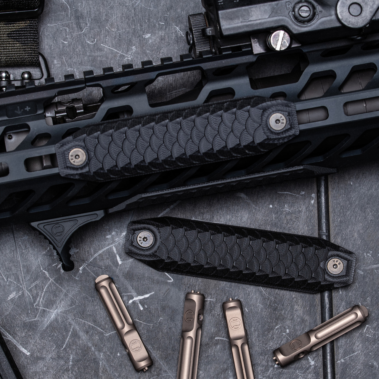 高品質の人気 RailScales□HTP Outdoors Scales 産業 MLOK 4枚