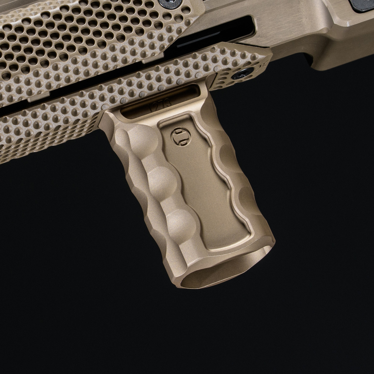 RSB™ Vertical Foregrip - Shop Lightweight AR Grips | RailScales