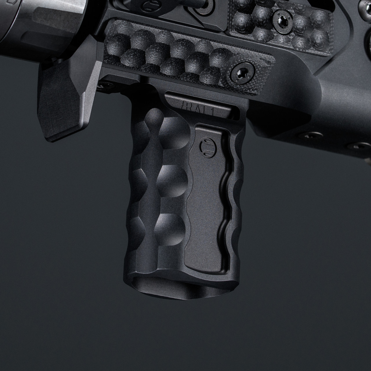 RSB™ Vertical Foregrip - Shop Lightweight AR Grips | RailScales