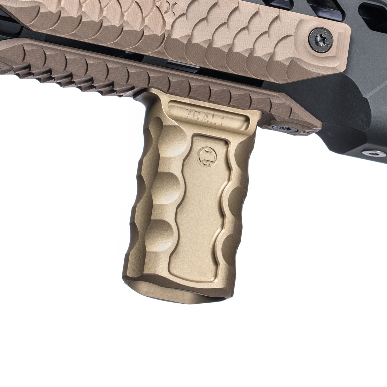 実物 Railscales RSBM-P MLOK FDE フォアグリップ RSBM-P™ Vertical Foregrip - Shop Lightweight AR Grips