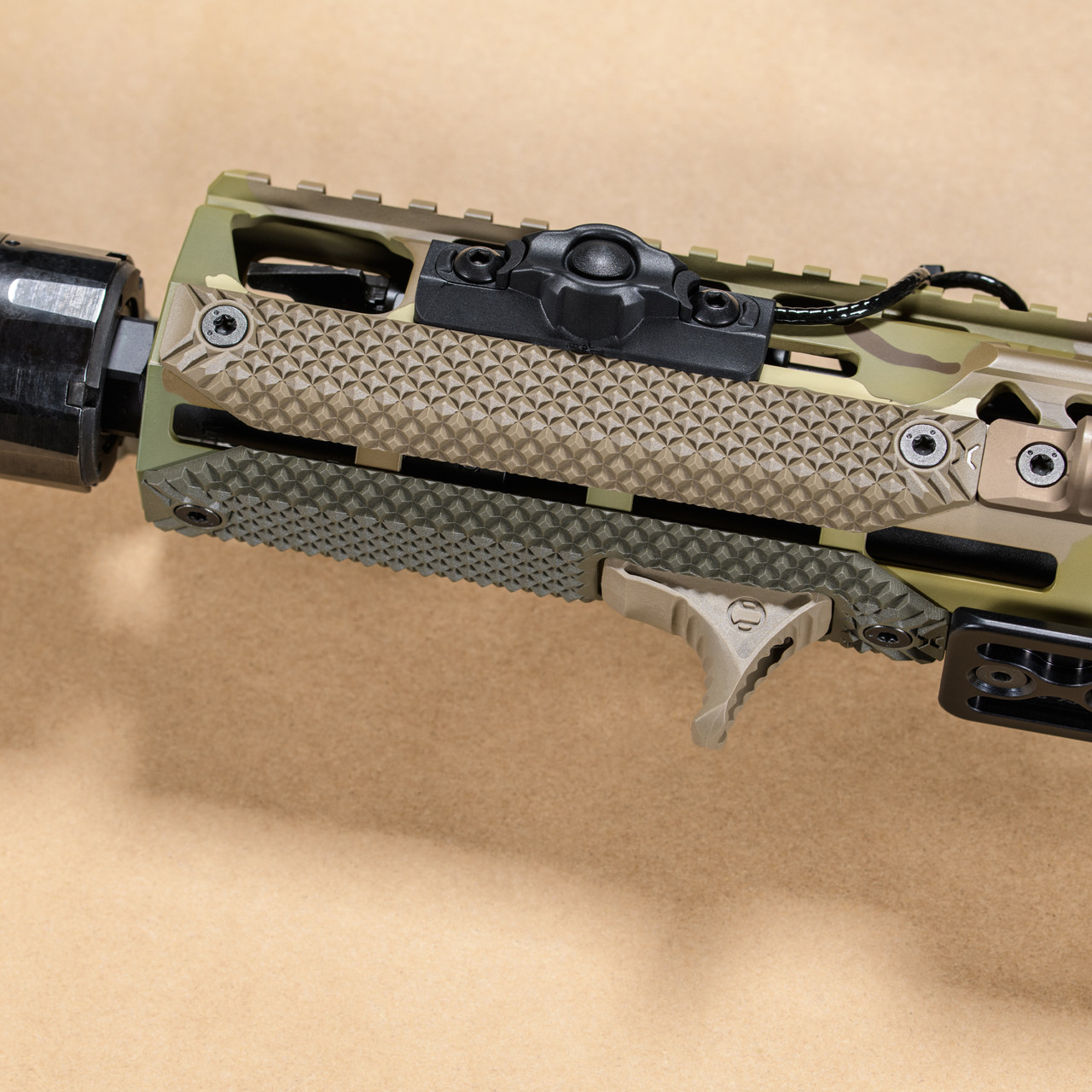 RailScales HTP XOS-H,W MLOK MiniDot 3枚 RailScales HTP XOS-H,W MLOK MiniDot 3枚 HTP® Rail Scales