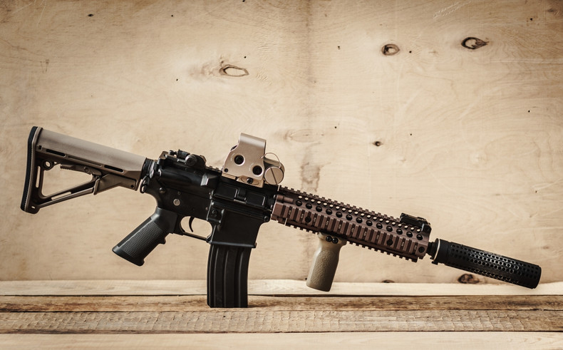 Choosing The Right AR Rail Grip For You