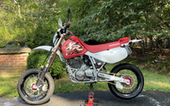 5 Essential Features Beginners Should Have in Their Supermoto Build