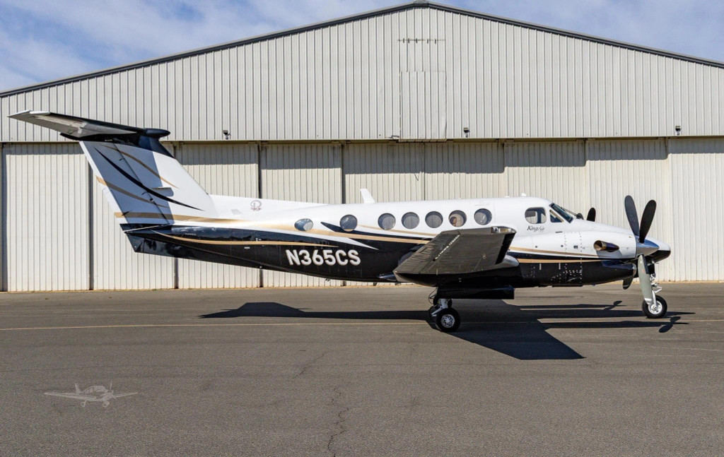 King Air 300 | FA-120