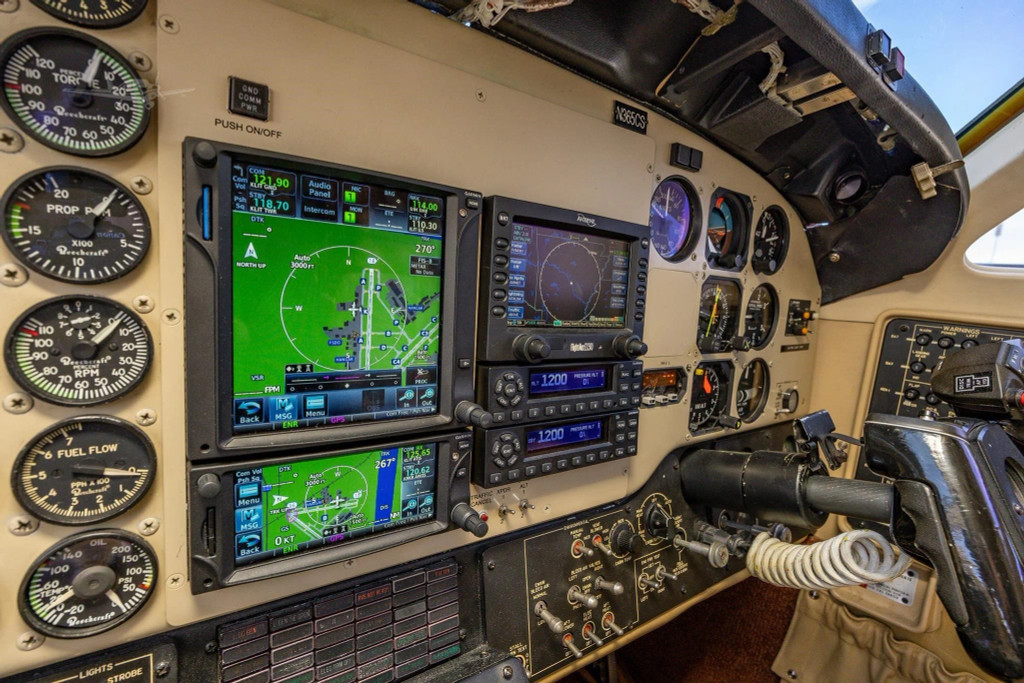 King Air 300 | FA-120