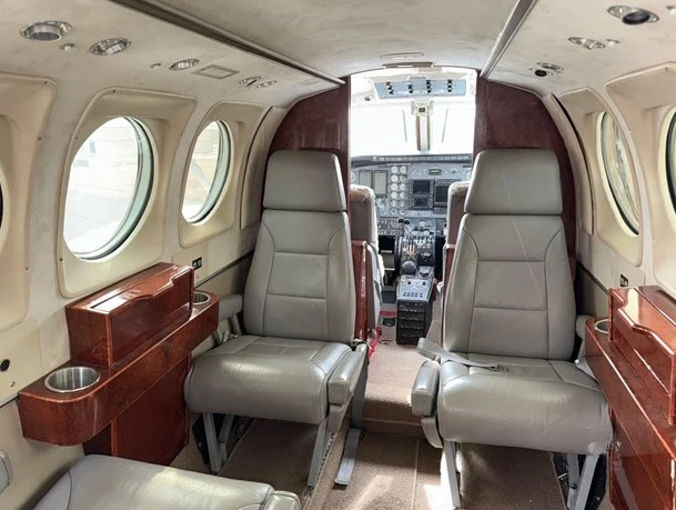 King Air E-90 | LW-134