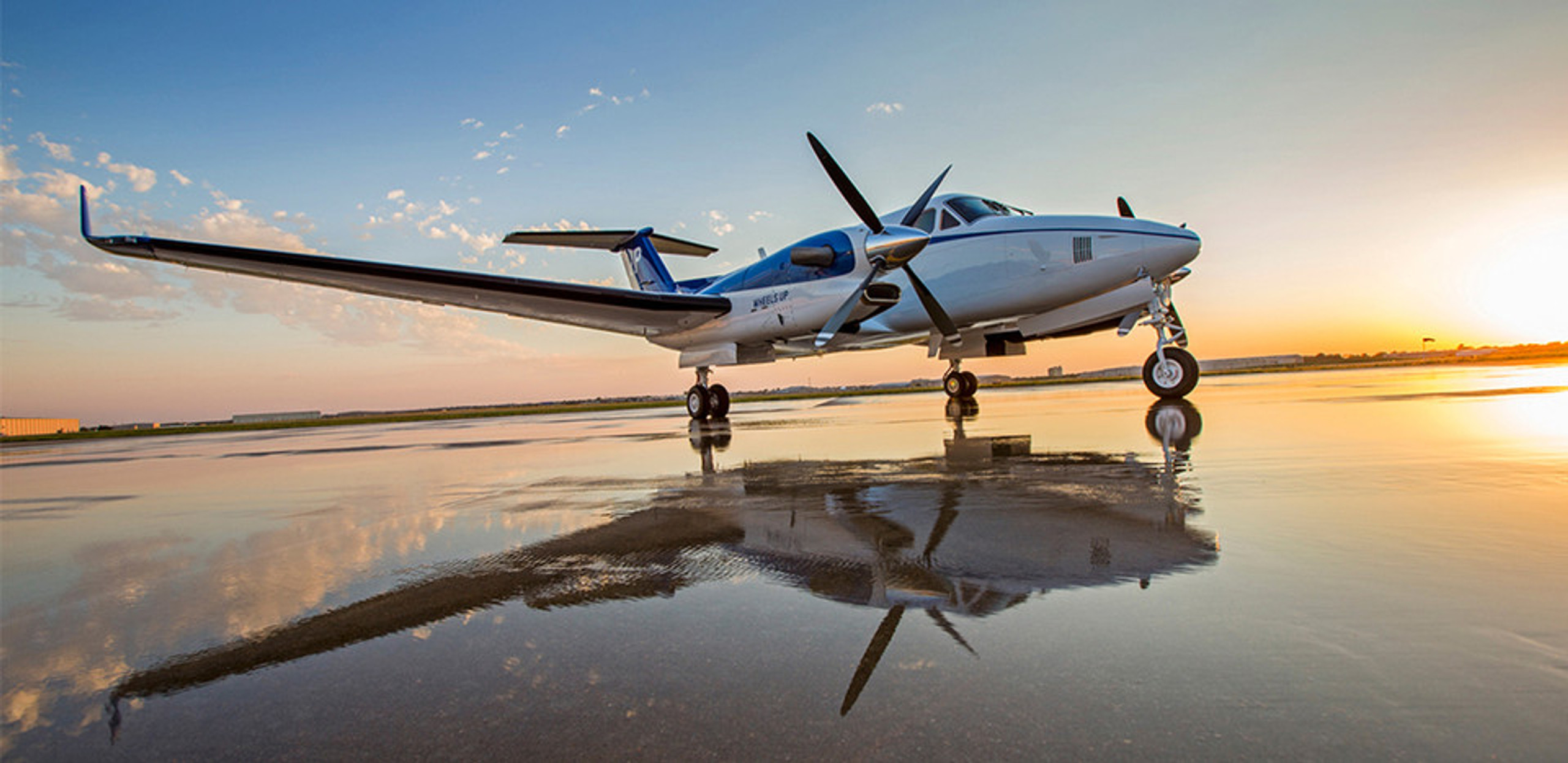 Purchase A Wheels Up Membership at Costco, Get 3500 Costco Cash Card