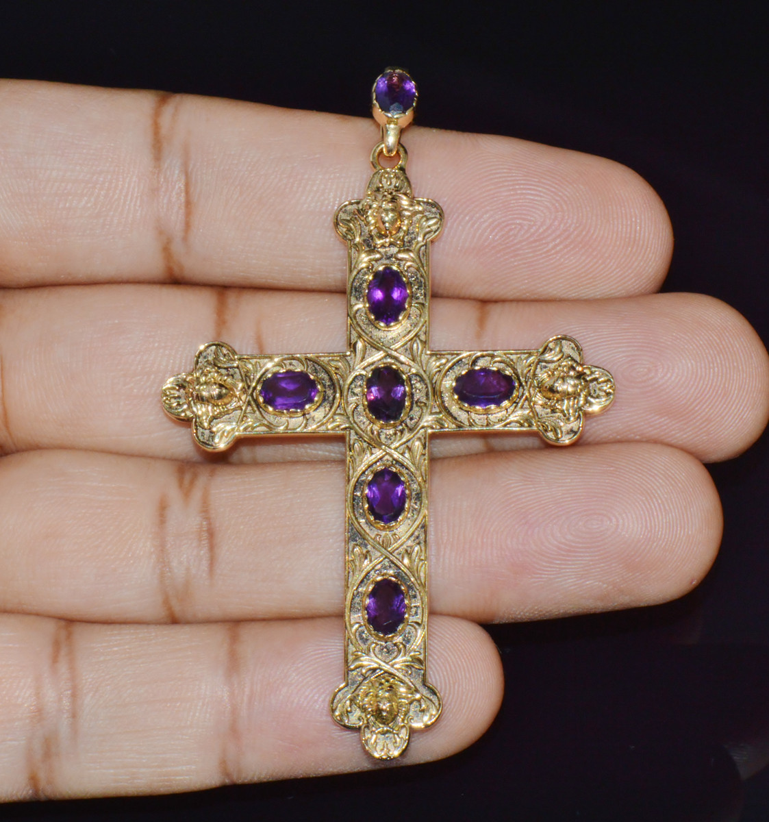 Certified Natural 2.95Cts Amethyst 18K 750 Solid Gold Engraved Cross Etruscan Pendant