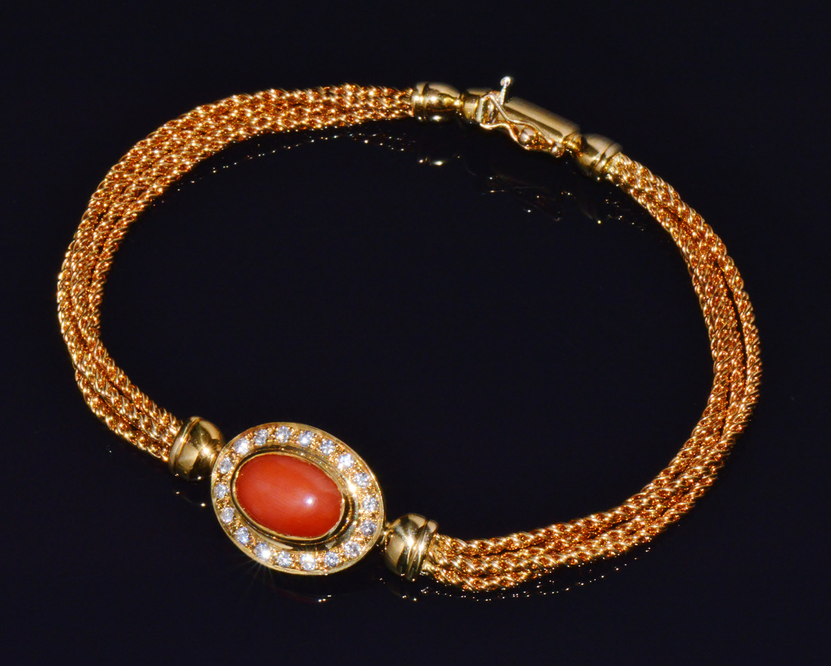 Designer Italian Natural Mediterranean Coral Diamond 18K Solid Gold Multi-Strand Bracelet