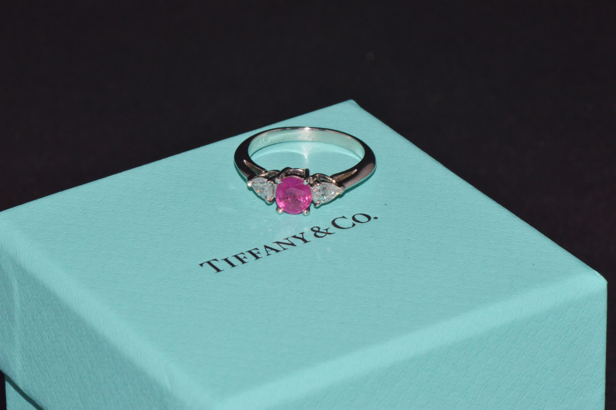 Authentic Tiffany & Co. Natural 1.15Cts VS G Diamond Ruby 950 Platinum Engagement Ring