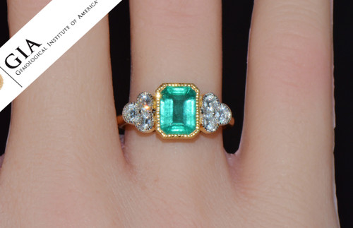 GIA Certified Natural 2.20CTS VS F Diamond Emerald 18K Gold Dinner Ring