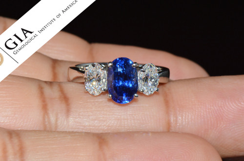 GIA Certified Natural 3.61CTS VVS E Diamond Royal Blue Sapphire 950 Platinum 3 Stone Ring