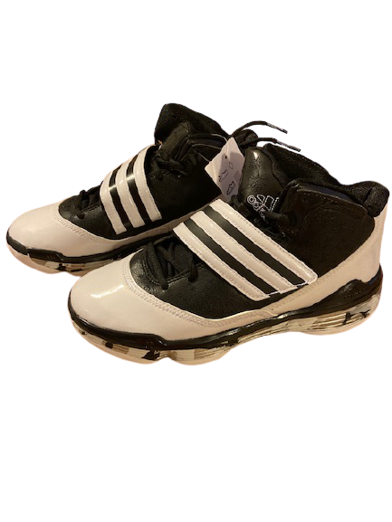 adidas commander shoes