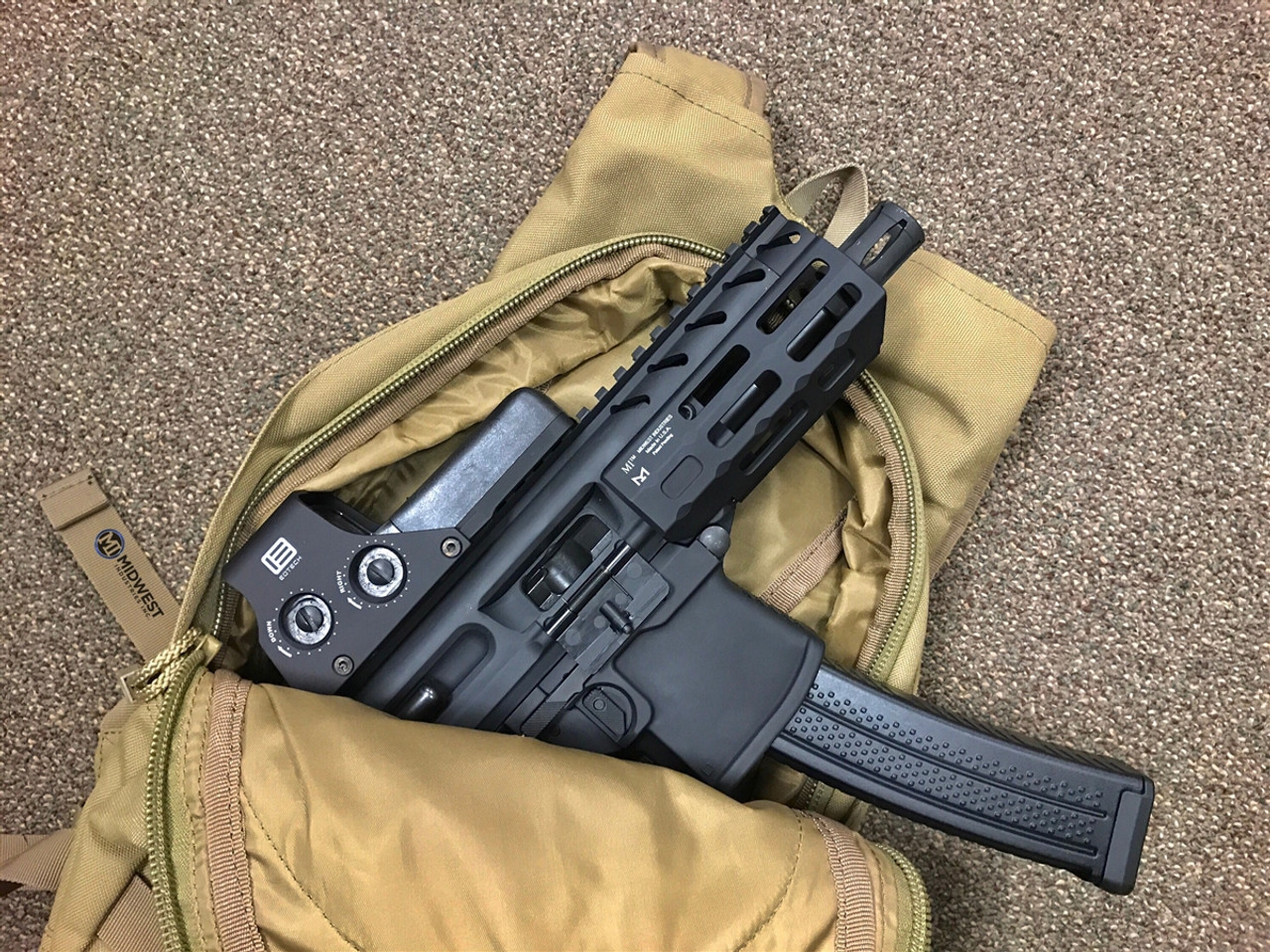 Midwest Industries SIG MPX ハンドガード レプリカ Upgrade Your Rifle with the MPX Handguard M-LOK™