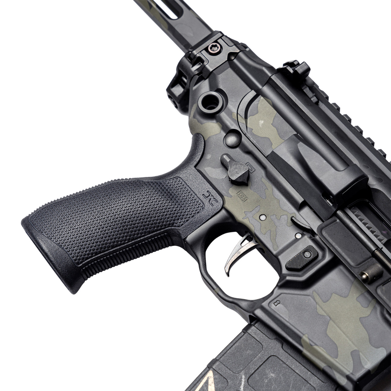 Switched out the grip : 実物 Driven Arms AK Shadow Crossover Grip