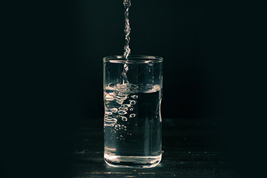 The Crucial Role of Distilled Water in Quantum’s Vegan PMU Pigments