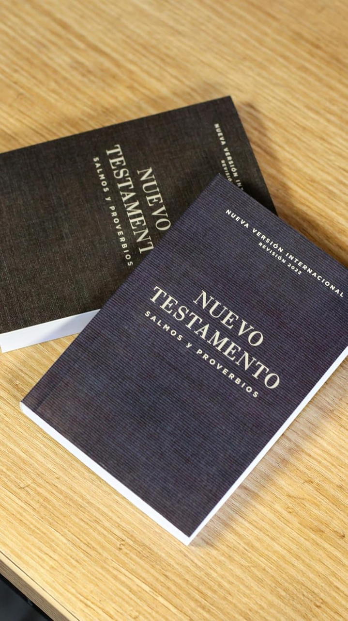 NVI New Testament, Pocket Size, with Psalms and Proverbs, Revised