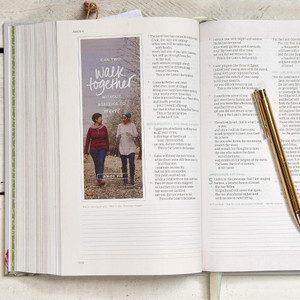 CSB (in)courage Devotional Bible (Hardcover, Gray) - Bulk Case of 10