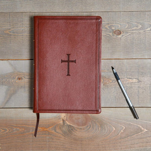 CSB Large Print Personal Size Reference Bible, Large Print (Leather Touch, Brown)