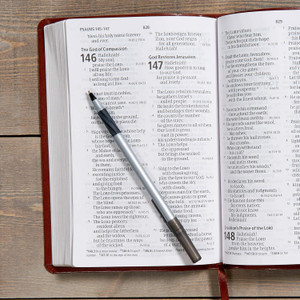 CSB Super Giant Print Reference Bible, Giant Print (LeatherTouch, Brown)