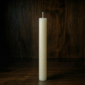 51% Beeswax Candle 1-1/8" x 15" Plain end (12)