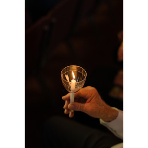 Clear Shield Wind & Drip Protectors, Pack of 250 for Candlelight Service Candles