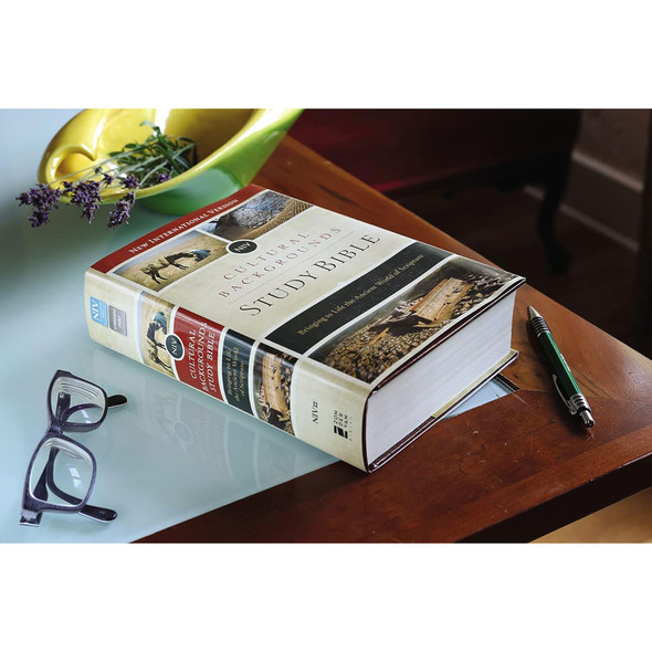 NIV Cultural Backgrounds Study Bible, Hardcover : Bringing to Life the Ancient World of Scripture (Case of 8)