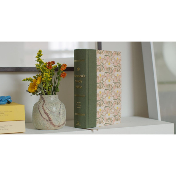 ESV Women's Study Bible: Artist Series: Cloth over Board, Lulie Wallace, Emma - Case of 8