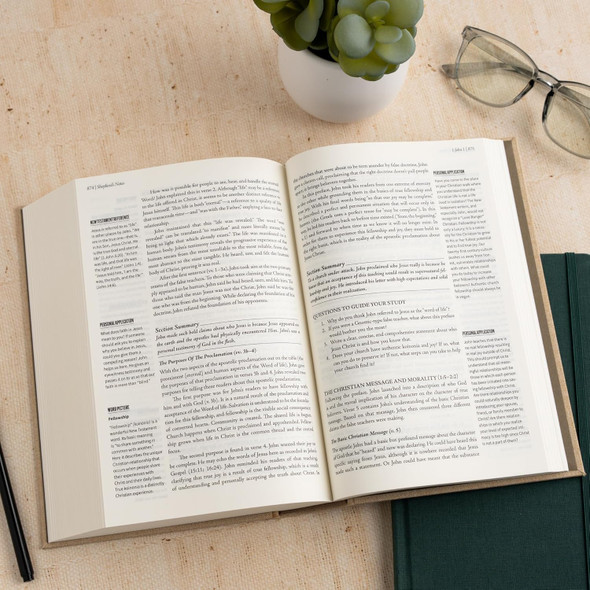 Shepherd's Notes on the New Testament: One Volume Commentary