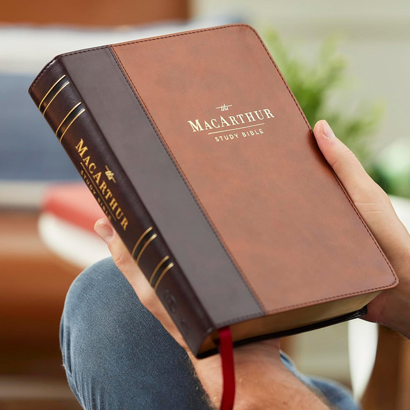 LSB MacArthur Study Bible 2nd Edition: Comfort Print (Leathersoft, Brown) - Case of 8