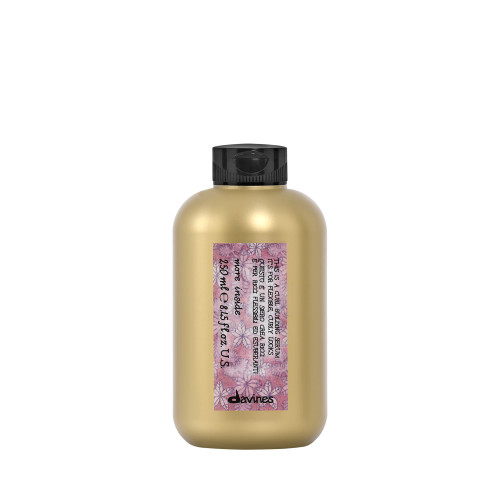 Davines This Is A Curl Building Serum, Medium Hold Curl Definition & Elasticity - Enhances Curls, Blocks Frizz & Adds Shine without Weighing Down, 8.45 Fl Oz