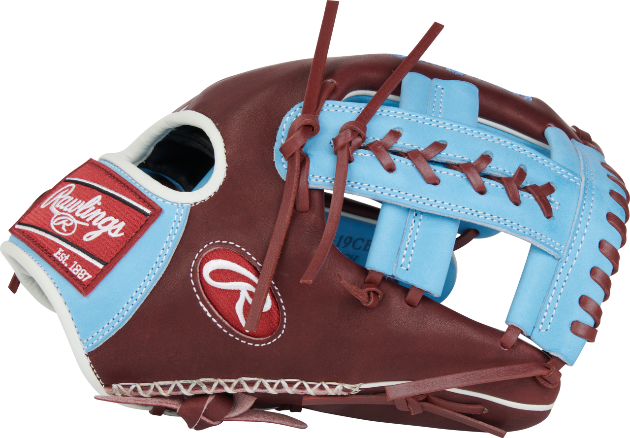 RAWLINGS HEART OF THE HIDE MARCH 2023 GLOVE OF THE MONTH
