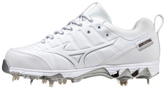 MIZUNO 9-SPIKE SWIFT 7 LOW WOMENS METAL SOFTBALL CLEAT