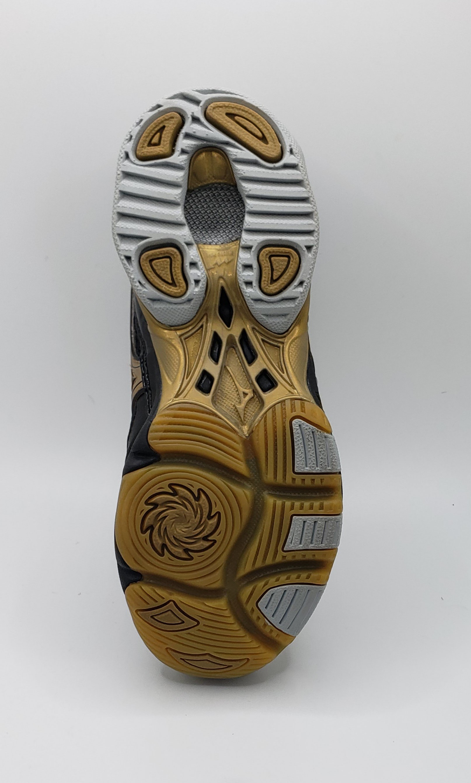 Mizuno Wave Tornado ブラック/ゴールド Mizuno Wave Tornado Gold Sepatu Volley Mizuno Original Wave