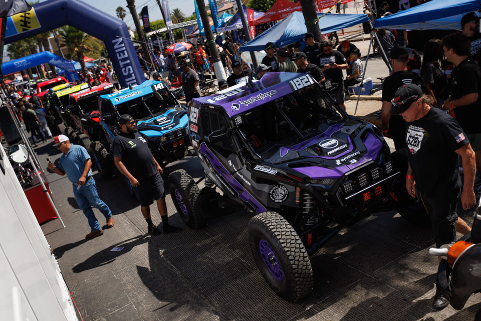 MACCACHREN EXTENDS WINNING STREAK AS POLARIS DOMINATES BAJA 400 IN RZR PRO R FACTORY